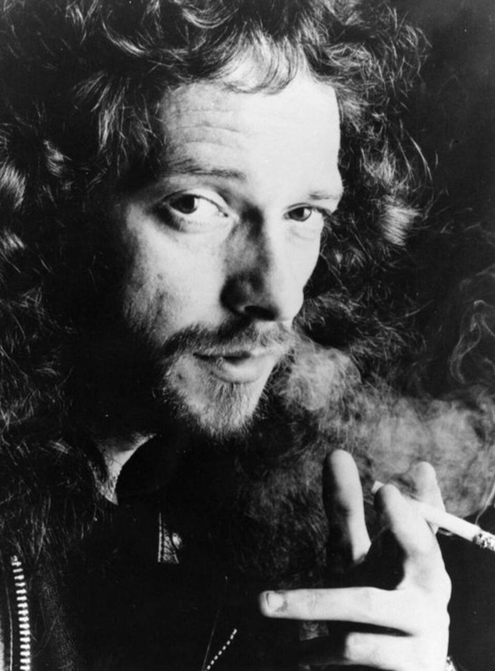 Иэн Андерсон из Jethro Tull, 1977.