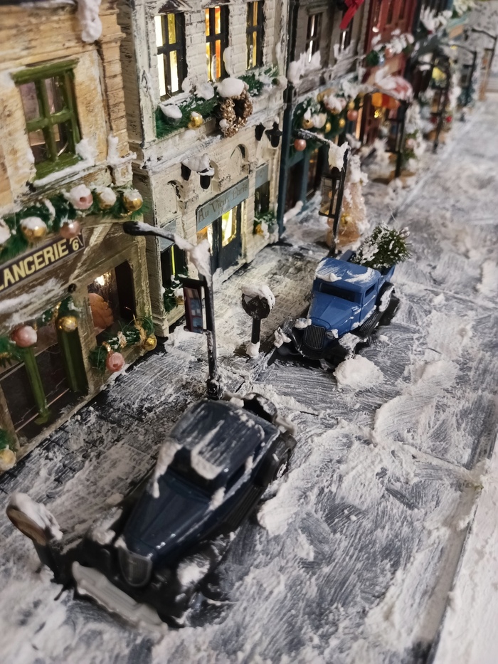 FORD PICKUP 1932 �.&nbsp; � CHEVY MASTER COUPE 1934).