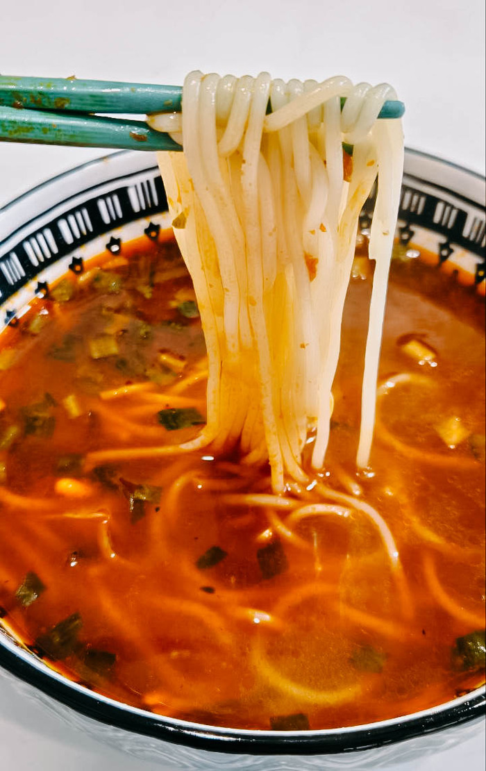 ������� ����� �������� ������������� � ������� �����-������� ����� � ����������� ����� He Zheng Ran