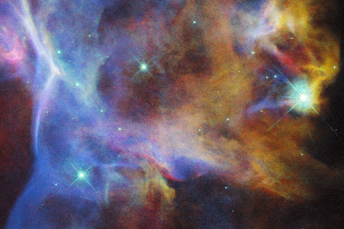 ������-������� ������ � ������� �������, ����������� ������ �� ����������� / � ESA/Hubble &amp; NASA, R. Sankrit