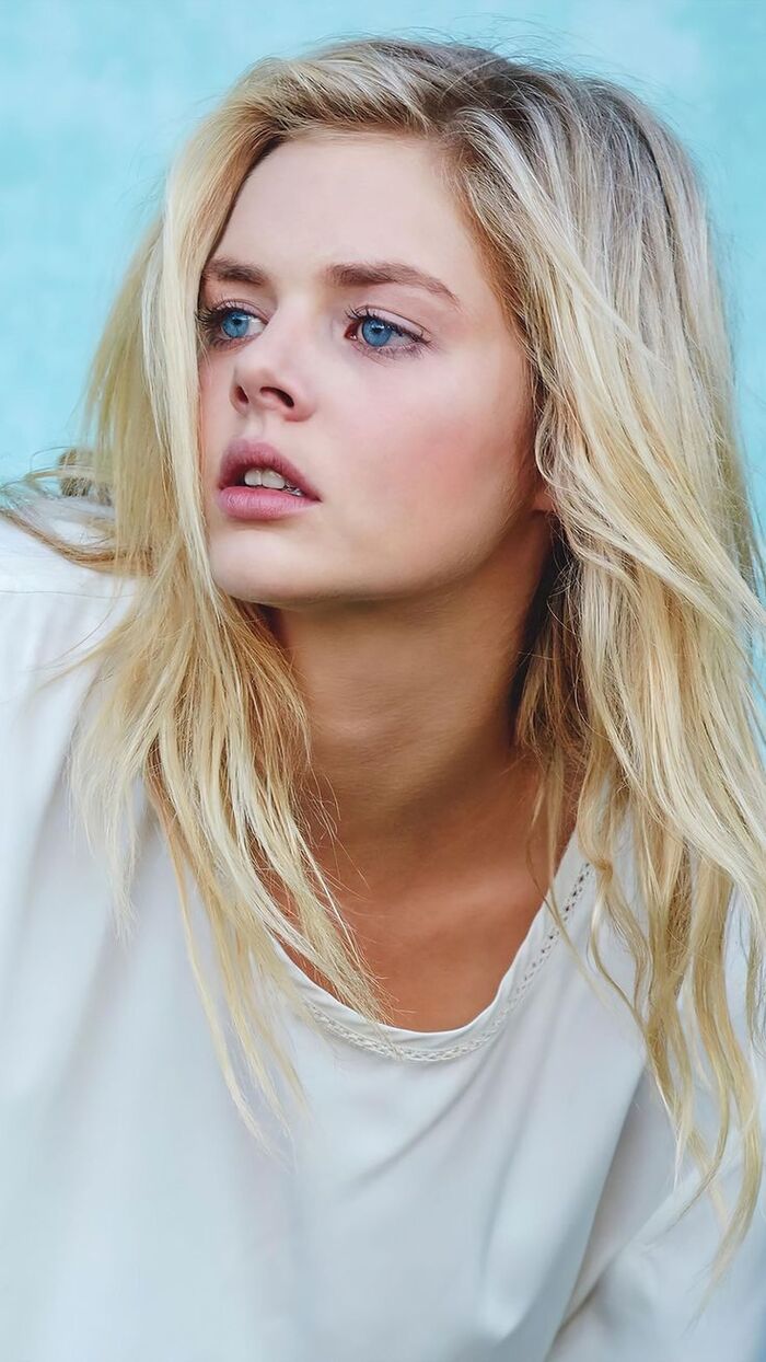 Samara Weaving