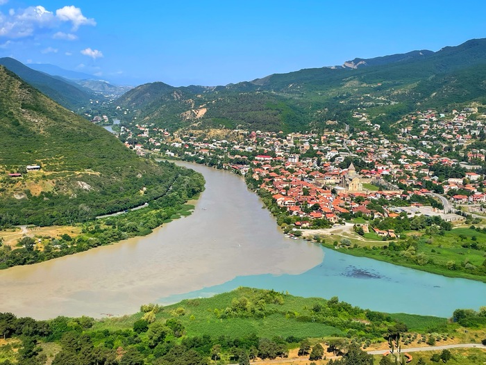 ��� ����