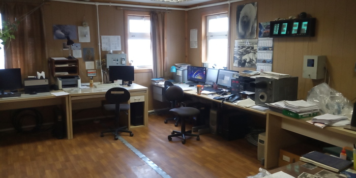 ������� �������, ��� ����� ����� - ���������� ���������, ������ - ��������� � � ����� ���������� �����������