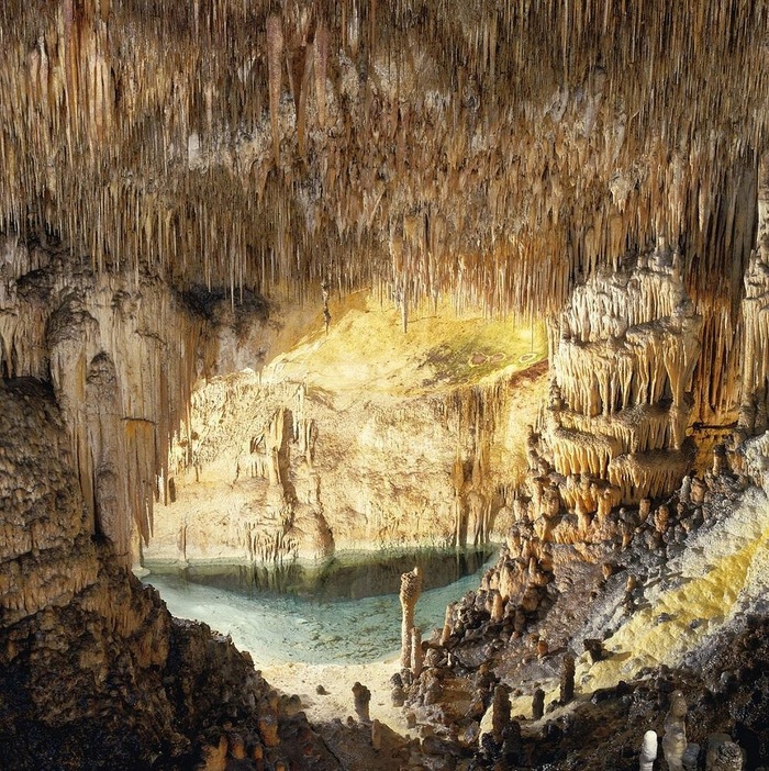 <!--noindex--><a href="https://pikabu.ru/story/samyiy_bolshoy_ostrov_ispanii_13627827?u=https%3A%2F%2Fwww.tripadvisor.com%2FAttraction_Review-g580311-d315498-Reviews-or1520-Cuevas_del_Drach-Porto_Cristo_Majorca_Balearic_Islands.html%23%2Fmedia%2F315498%2F%3Ftype%3DALL_INCLUDING_RESTRICTED%26albumid%3D-160%26category%3D-160&t=https%3A%2F%2Fwww.tripadvisor.com%2FAttraction_Review-g580311-d31549...&h=1647b5fa695fe637562c542e482920b7710b7155" title="https://www.tripadvisor.com/Attraction_Review-g580311-d315498-Reviews-or1520-Cuevas_del_Drach-Porto_..." target="_blank" rel="nofollow noopener">https://www.tripadvisor.com/Attraction_Review-g580311-d31549...</a><!--/noindex-->