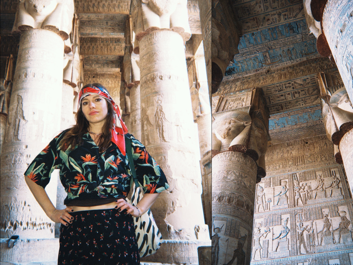 ���� �������