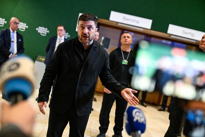 <!--noindex--><a href="https://pikabu.ru/story/zelenskiy_pereshyol_chertu_viktor_emu_otvetil_13639195?u=https%3A%2F%2Fwww.kp.ru%2Fonline%2Fnews%2F6779859%2F&t=https%3A%2F%2Fwww.kp.ru%2Fonline%2Fnews%2F6779859%2F&h=be09dd4baf9aaf2f98c7373d225fb27b3e8e1612" title="https://www.kp.ru/online/news/6779859/" target="_blank" rel="nofollow noopener">https://www.kp.ru/online/news/6779859/</a><!--/noindex-->