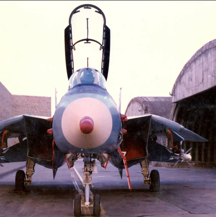 F-14A � �-27