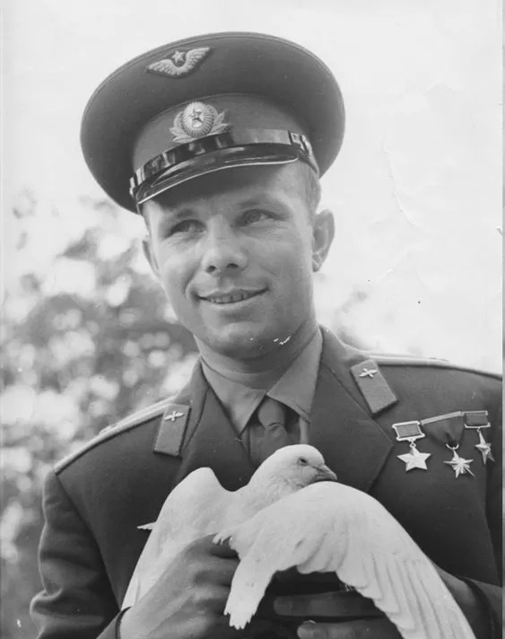 ������ ����������� ������� ����� � � �������