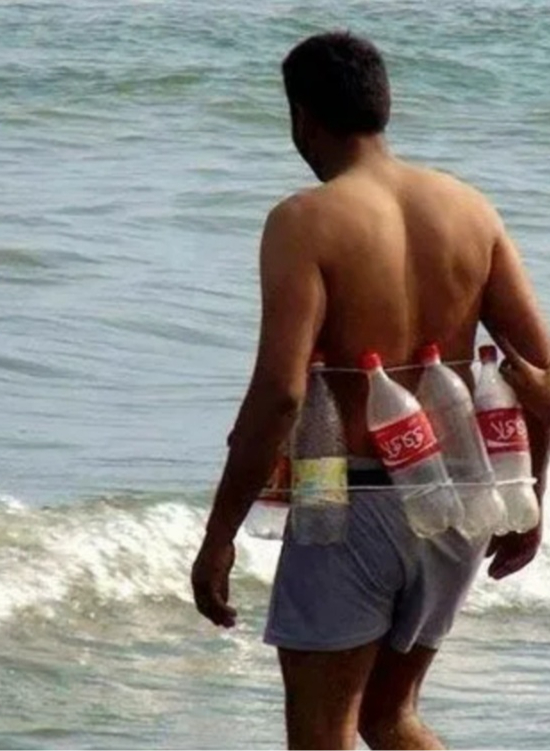 Помнишь, Маня, дядя Бил Кока коллу привозил? :):):)