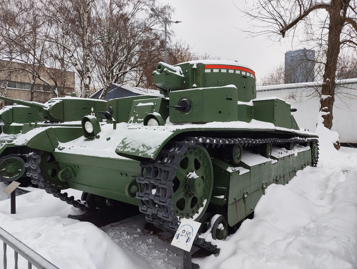 �-28 � ����