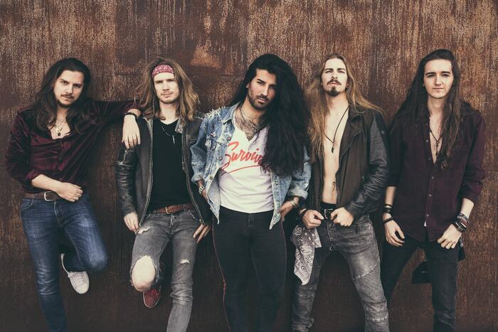 FIGHTER V ��������� � ����� ������ *Raging Heartbeat* �� �������� ����������� 2026 ���� ������� "Deja Vu" MELODIC HARD ROCK/AOR