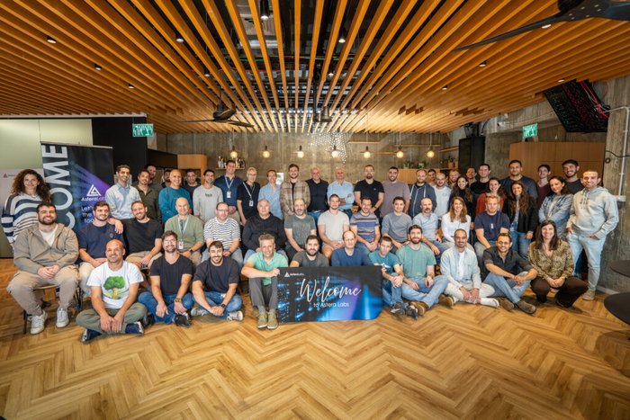 ������������ �������� Astera Labs, ������������� ���������������, ������� ������-����������������� ����� � ����-����� 9 ������� 2026 ����. (���� ������������� �������� ����)