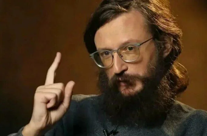 When primates didn't notice the major slowdown - My, Fake news, Stanislav Drobyshevsky, Primates, Person, Deceleration, Intelligence, Humor, Memes