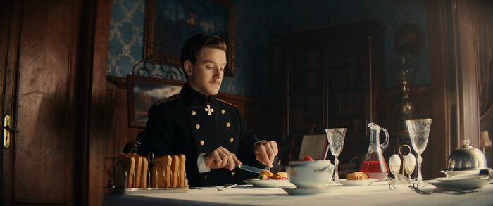 Где смотреть «Левшу» онлайн — детективное фэнтези уже в прокате: какой Telegram-бот не запутается в царских тайнах?