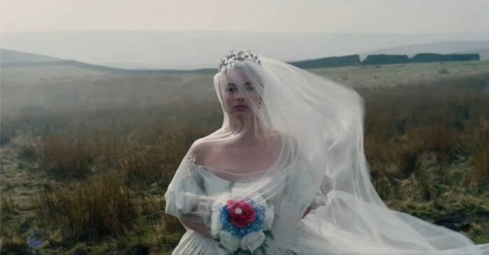 "�������� �������"  ����� � �����