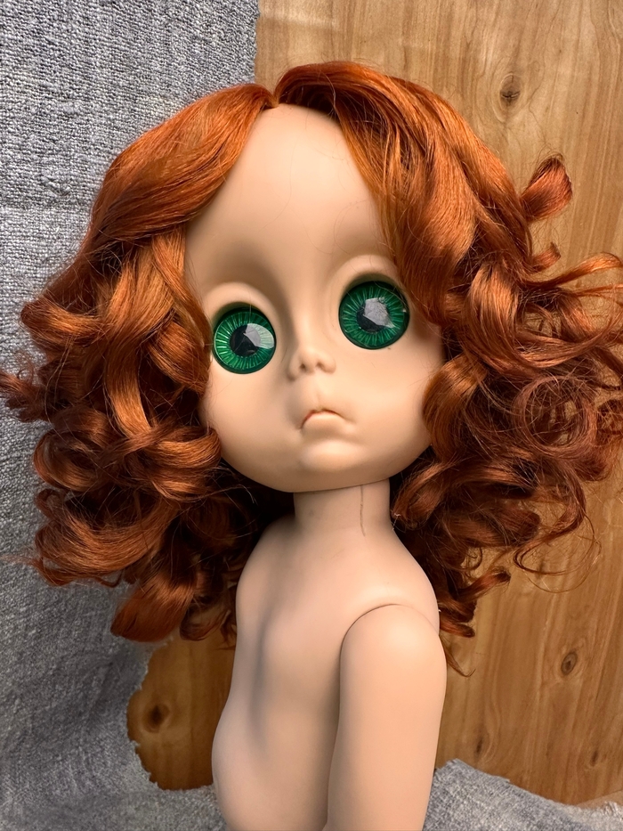 ������� ������ ������������, ����� Miss No Name Doll �� Hasbro