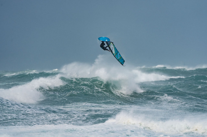 � ����� ������� ������������� ������������ �� ������������ Storm Rider 2026