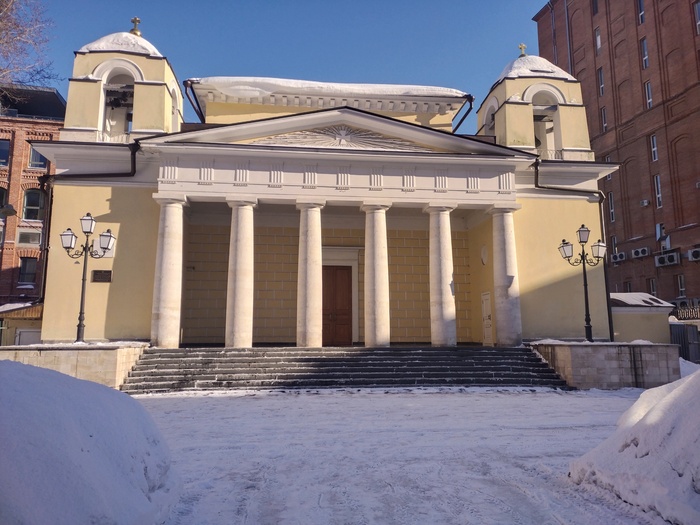 Католический храм на Малой Лубянке