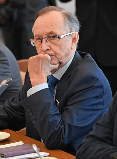 В Думе обсудили новые угрозы традиционным ценностям