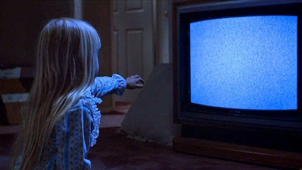 Полтергейст / Poltergeist (1982) - Серия Честные рецензии, Моё, Советую посмотреть, Голливуд, Фильмы, Рецензия, Классика, За и против, Фильмы ужасов, Триллер, Мистика, Полтергейст, Стивен Спилберг, Трейлер, Фильмы 80-х, 80-е, 1982, Видео, YouTube, Длиннопост