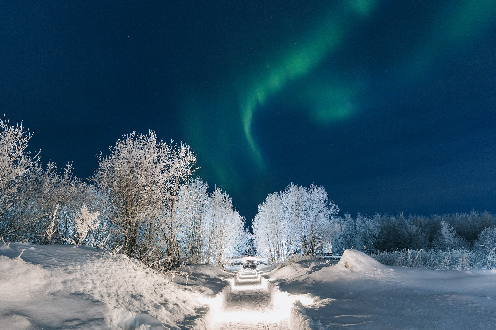 Shine - Series Geography and ecology, Polar Lights, Hotel, Beautiful view, The photo, Landscape, Murmansk region, Nature, Winter, Frost, Snow