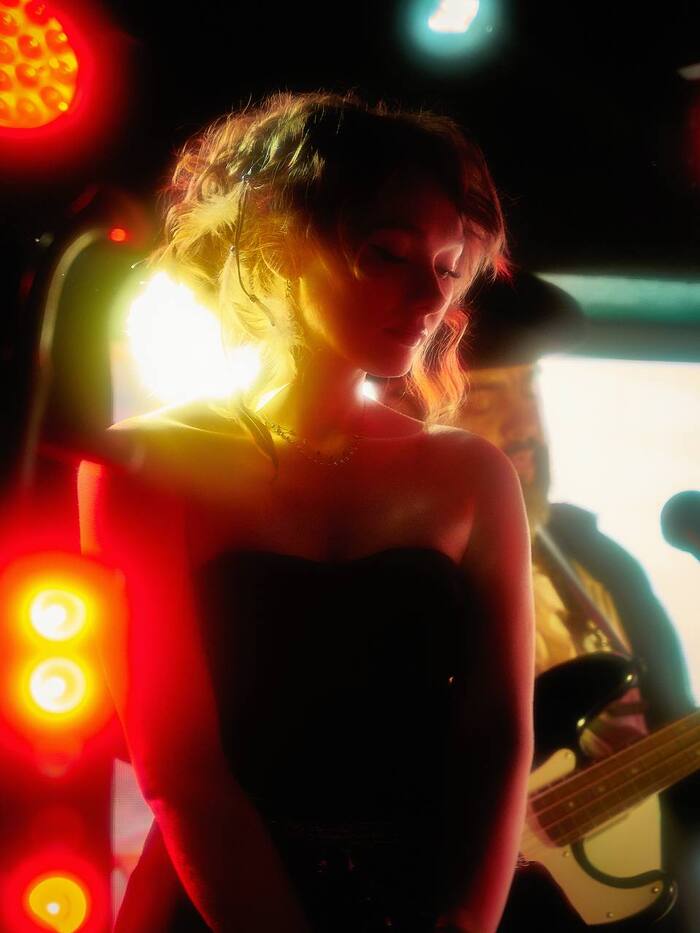 👩‍🦰���� - ����� ��������