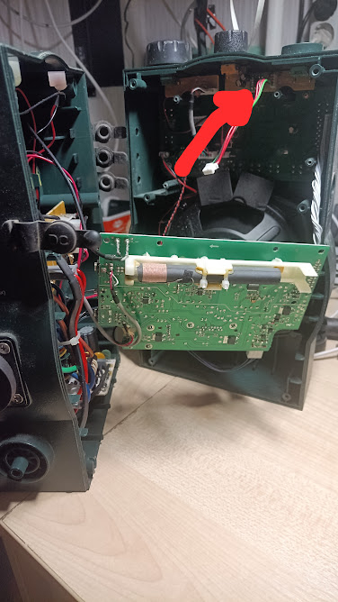 ����������