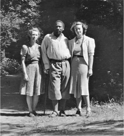 ����� ������� � ������ � ���� �����. ������ ���� �����, ������� ���� ��� �����. ����� ����� ������� �������� � �����, ������� ���� ���������� ������ ������� (�������� ��� �������� ��-�� ��������). �� ������ ������� ������� � ������ ����� � ���� ��� ����.