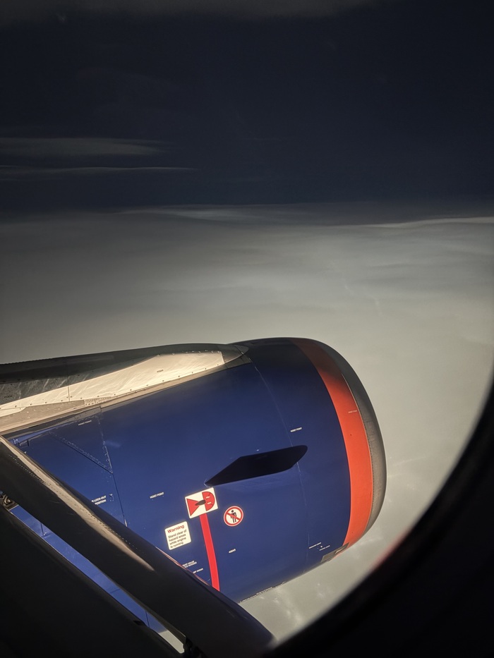 Когда аэрофлот начнет давать чупа-чупс вместо перекусов?