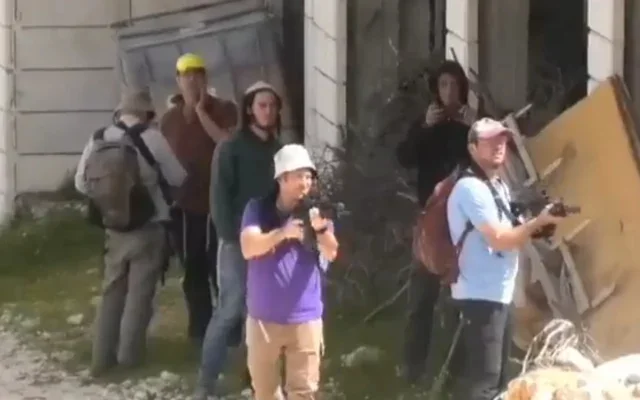 Israeli settlers attack Palestinians and steal their sheep - Series Zionism, Incident, Attack, Beating, Negative, Politics, Israel, Palestine, Oppression, Israelis, Palestinians, Media and press, Cattle Theft