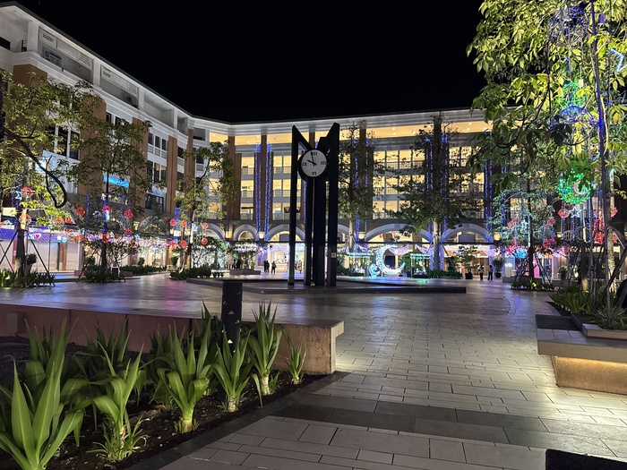 � ��� � ���� �� Time Square