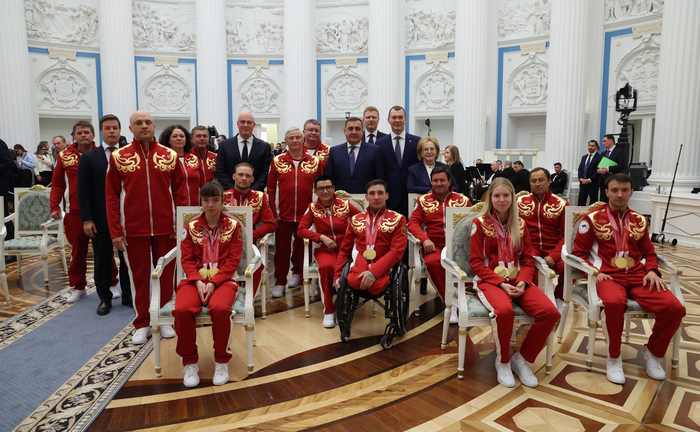 Прокремлевский информационный пузырь Мефодия — 40(1158)