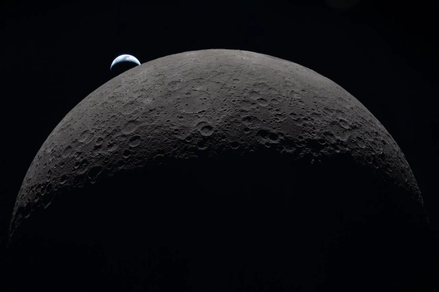������, ��������� �������� ������ ��������� II� � �������� ������� ���� (����: NASA)