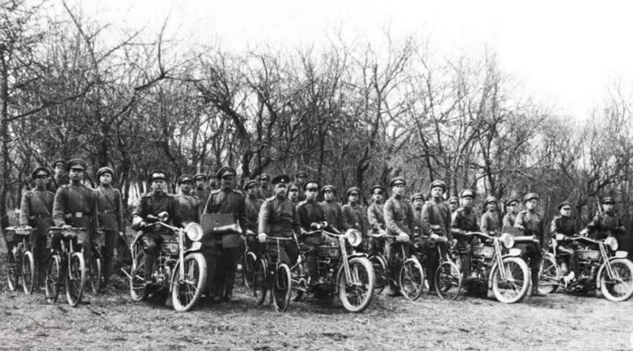 ������� ������������-���������� �����, 1916 ���