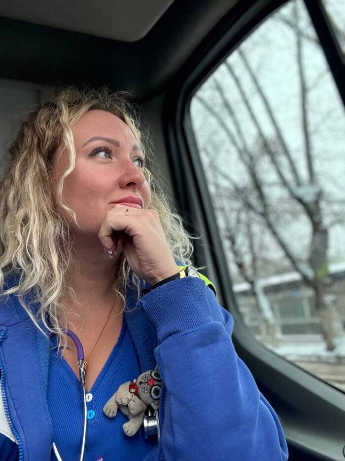 Повод к вызову скорой помощи: женщина, 52 года, «боль в зубах, тошнота»