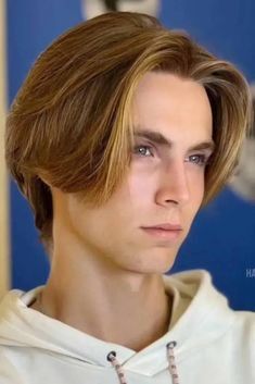 Самый классный имидж в 19 лет и ничего лишнего!