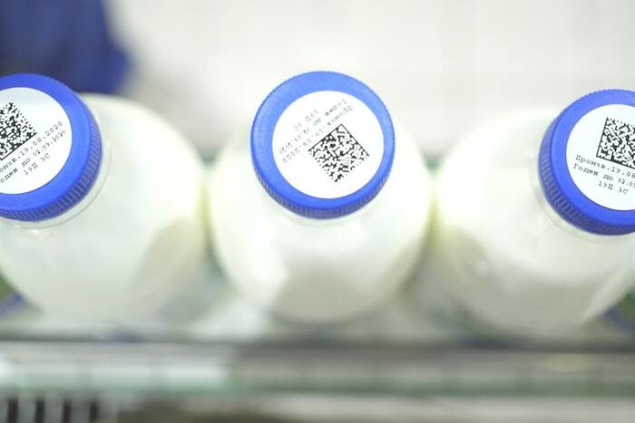 «Честный знак» и его братья в СНГ: Как нас приучили платить частной компании за право купить молоко