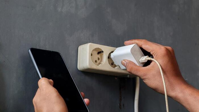 �� � �������