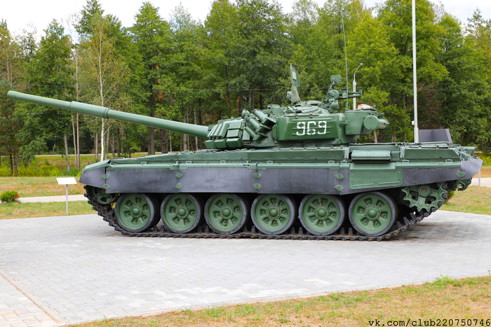 �-72�1