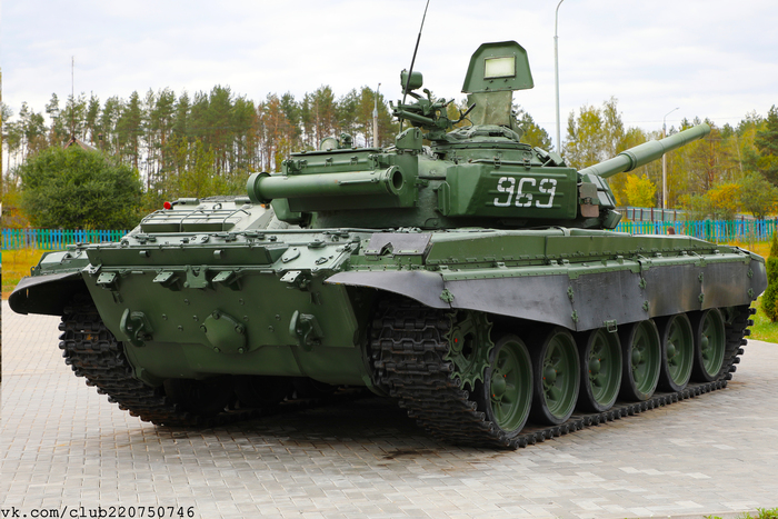 �-72�1