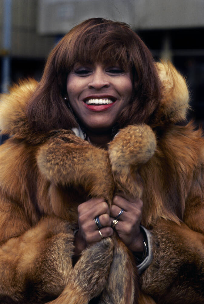 ���� Ҹ���� � �����, 1975.
