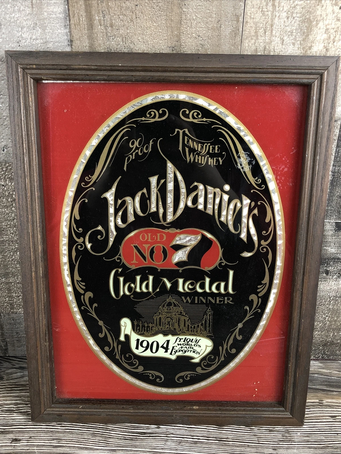 ������� ����� Jack Daniels Old No 7 �� ��������� �������� � ����-����� 1904