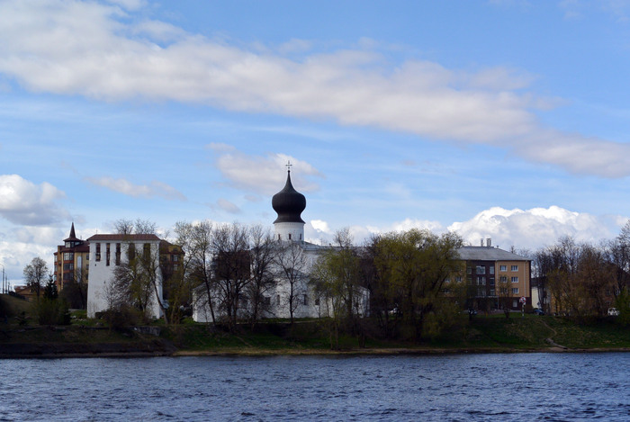 Церковь Успения Пресвятой Богородицы с Пароменья