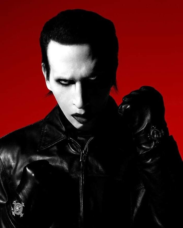 MARILYN MANSON объявил о выходе нового альбома "OAUG - Chapter 2" в августе 2026 года и выпустил сингл *Exit Wound*