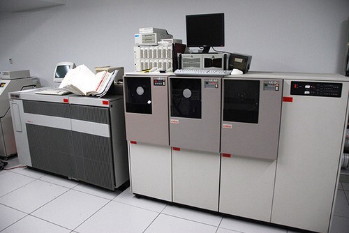 Далеко не только IBM занимается мейнфреймами до сих пор.