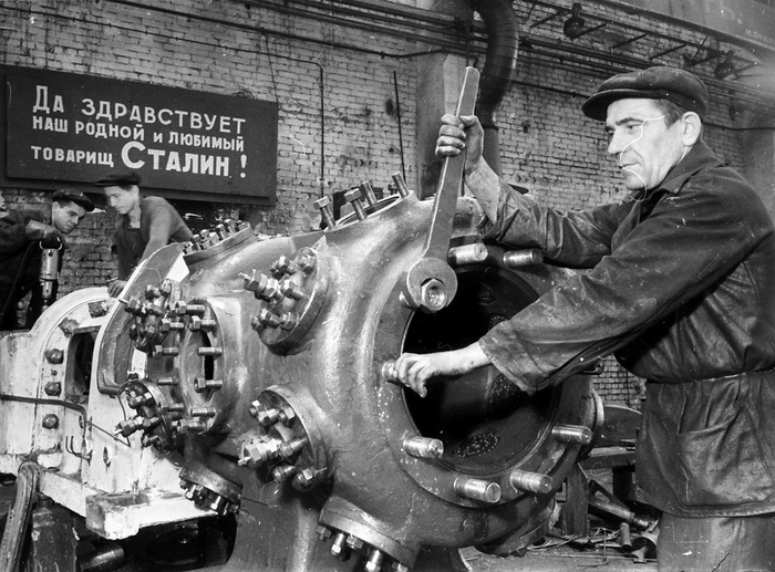 Сталин как проводник индустриализации