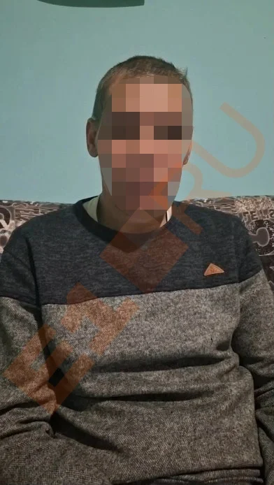 He can't be given a weapon. How a Ural resident with a mental disorder signed a contract with the Ministry of Defense. - Series Articles from the web, Negative, Politics, Ministry of Defence, Bogdanovich, Yekaterinburg, Disabled person, Shelter, Social protection, Court, Criminal case, Mental disorder, Contract service, Prosecutor's office, Military Prosecutor's Office, Special operation, Military enlistment office, Short videos, Vertical video, Video, Longpost
