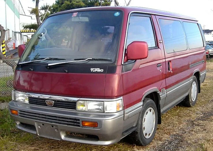Nissan Caravan � ������ E24 (1986�2001)