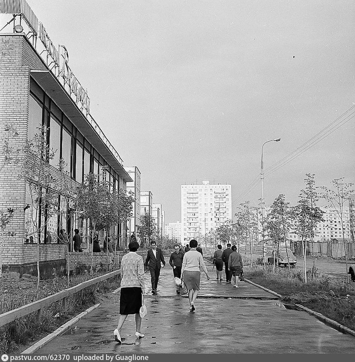 ���� ����� ����� � 1967 ���� - <!--noindex--><a href="https://d.pikabu.ru/story/otvet_user6042326_v_mif_o_besplatnyikh_kvartirakh_v_sssr_14091006?u=https%3A%2F%2Fpastvu.com%2Fp%2F62370&t=https%3A%2F%2Fpastvu.com%2Fp%2F62370&h=7bb8ffdd563c5e5430353d96e01c533ac35ef003" title="https://pastvu.com/p/62370" target="_blank" rel="nofollow noopener">https://pastvu.com/p/62370</a><!--/noindex-->