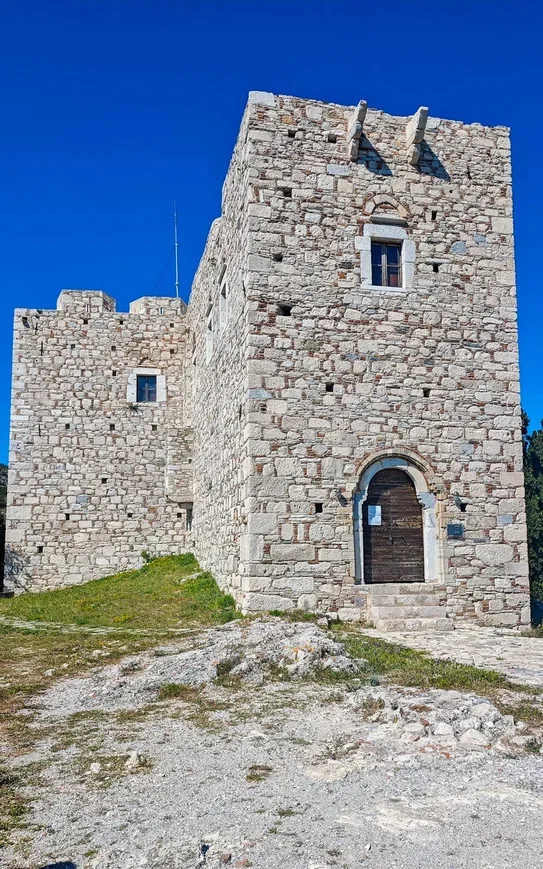 How Pikabu users sailed around Greece. Day 6, May 6. Leros Island - Samos Island - Series Yacht Trips  Reports, My, Relaxation, Sea, Travels, Yachting, Yacht, Vacation, Sail, Sailboat, Video, Soundless, Vertical video, Short videos, Longpost, Peekaboo+